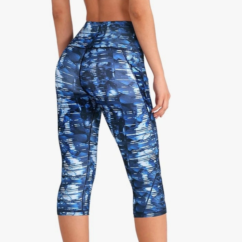 Ododos Capri Leggings: Indigo, Large 76% Poly/24%Spandex, 19" Insea… - Picture 3 of 6